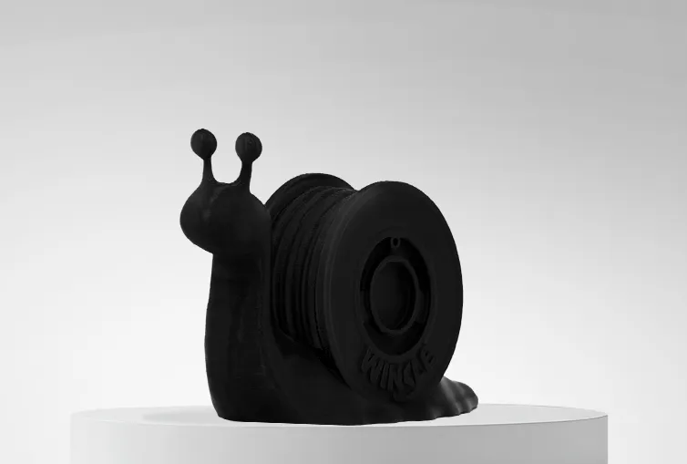 Figure 3D printed with Winkle PLA HD Filament Jet Black 1,75mm 1kg on platform and gray background