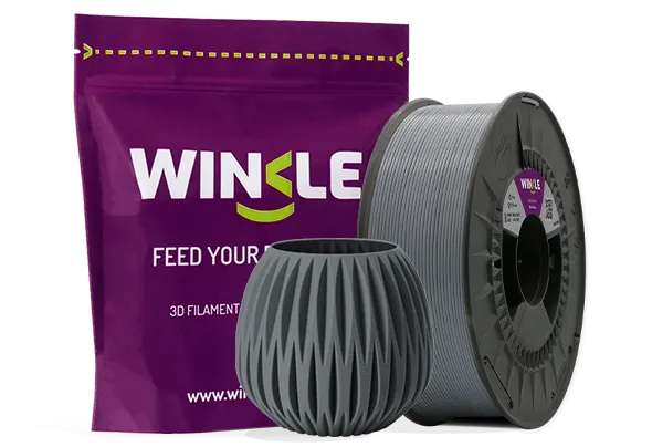 Doypack of spool Winkle PLA 850 Filament Ash Grey 1,75mm 1kg along with 3D printed figure with that material and its sustainable and reusable packaging.