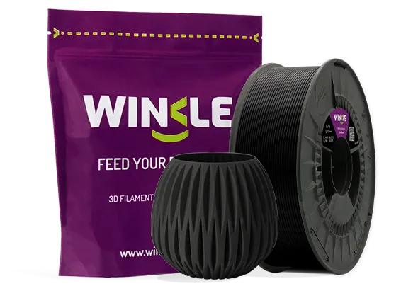 Doypack of spool Winkle PLA 850 Filament Jet Black 1,75mm 1kg along with 3D printed figure with that material and its sustainable and reusable packaging.